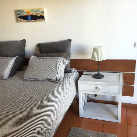 Apartment Charmosous Flat *