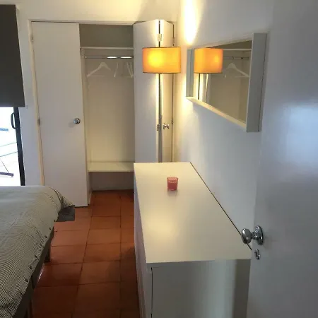 Apartment Charmosous Flat