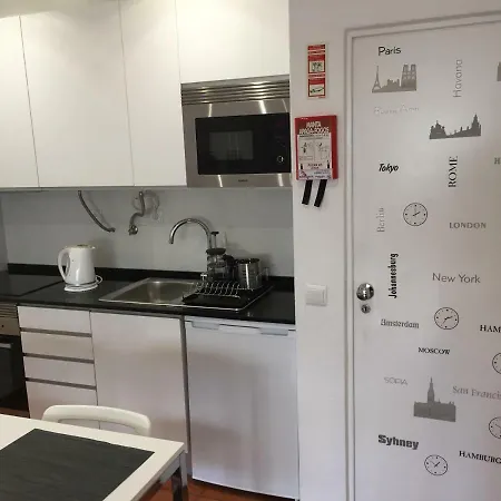 Apartment Charmosous Flat *