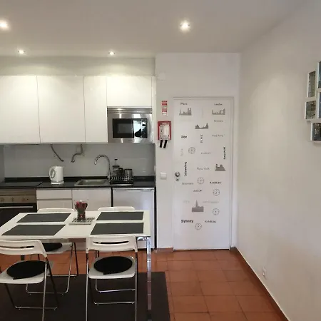 Apartment Charmosous Flat *