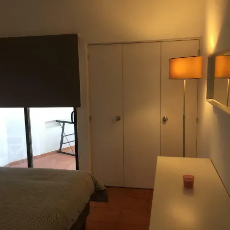 Charmosous Flat *