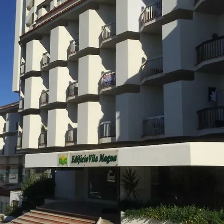 Charmosous Flat Αλμπουφέιρα